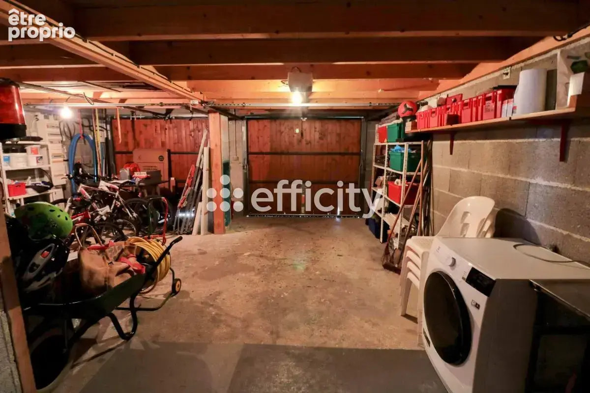 Maison 8 pièces 146 m² à vendre à Pouilly-Le-Monial (69400) - photo 11