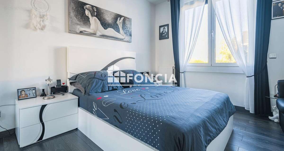 Maison 6 pieces 4 chambres - photo 11