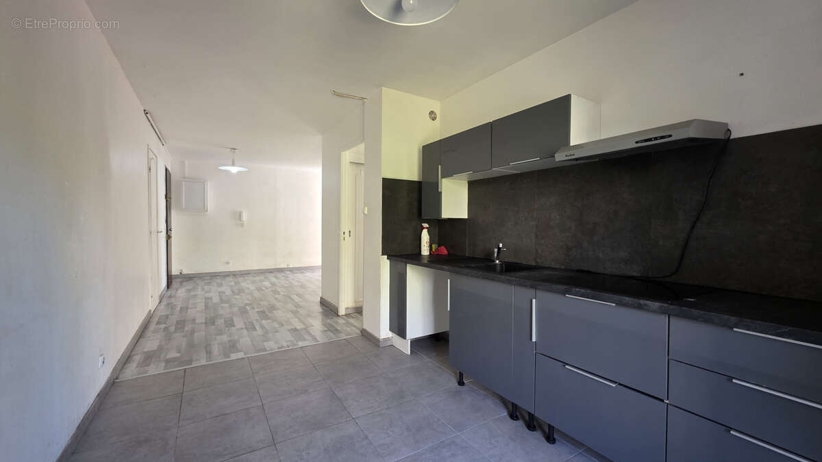 Appartement à BRON