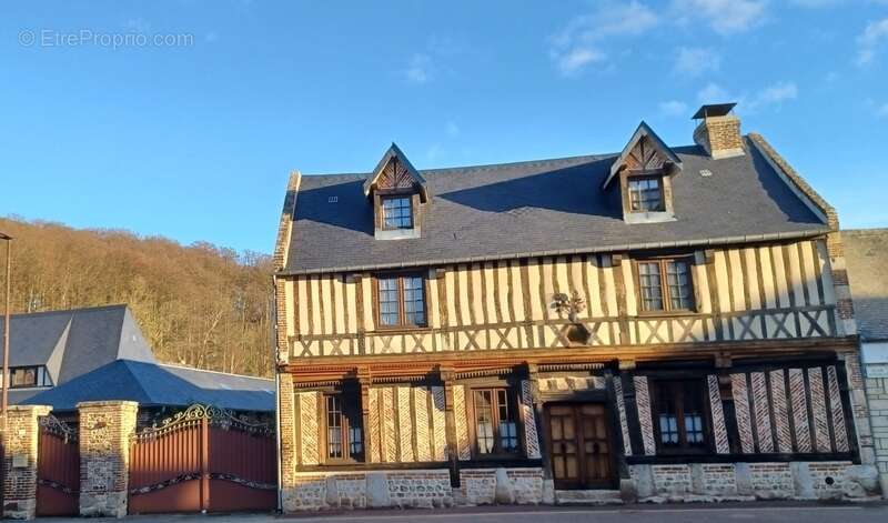 Maison à GRAINVILLE-LA-TEINTURIERE