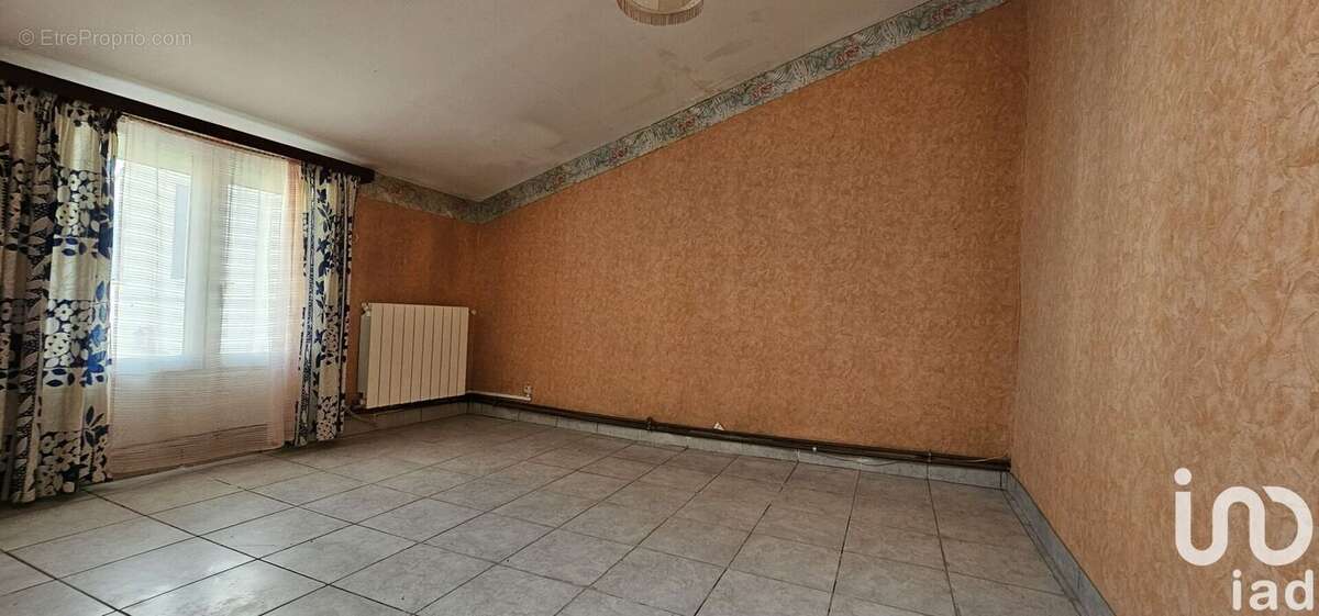 Maison 100 m² à Bagnols-Sur-Ceze  - photo 8