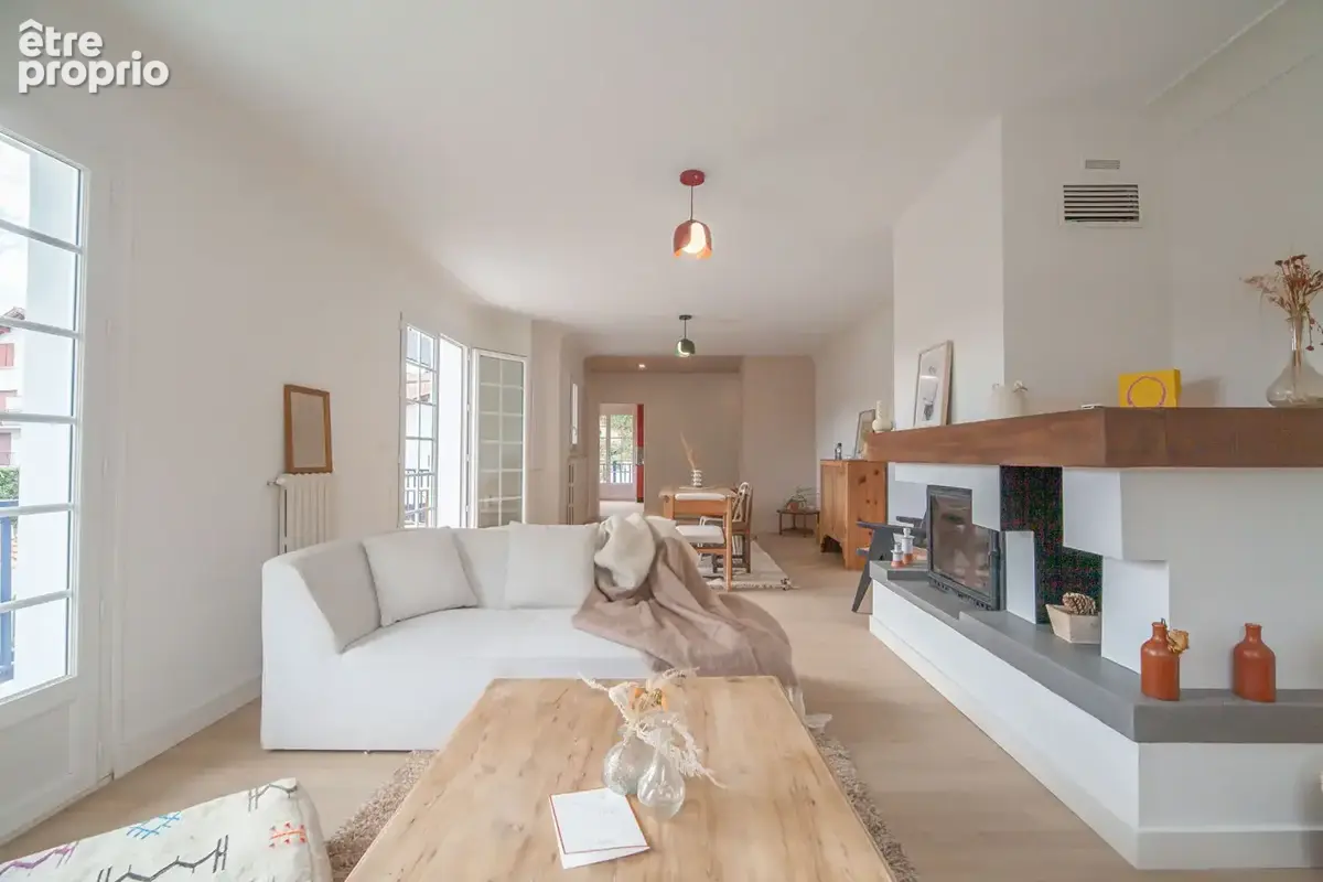Appartement St Jean De Luz 4 pièce(s) 120 m2 - photo 3