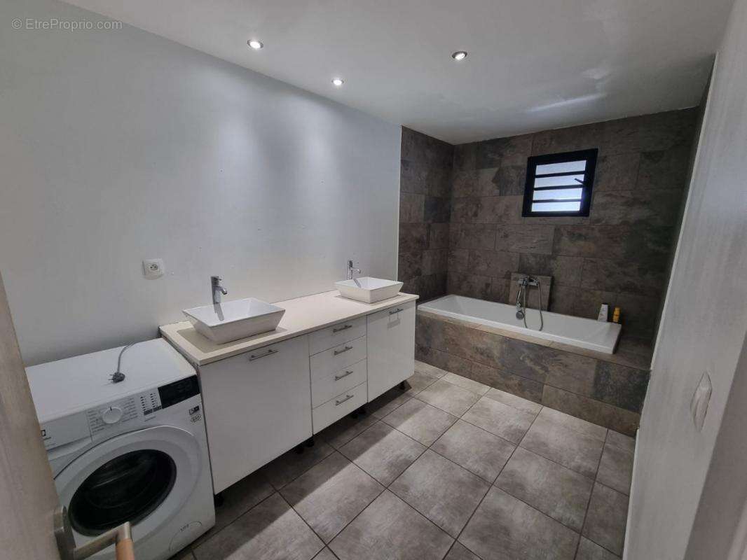 Maison à SAINT-LOUIS