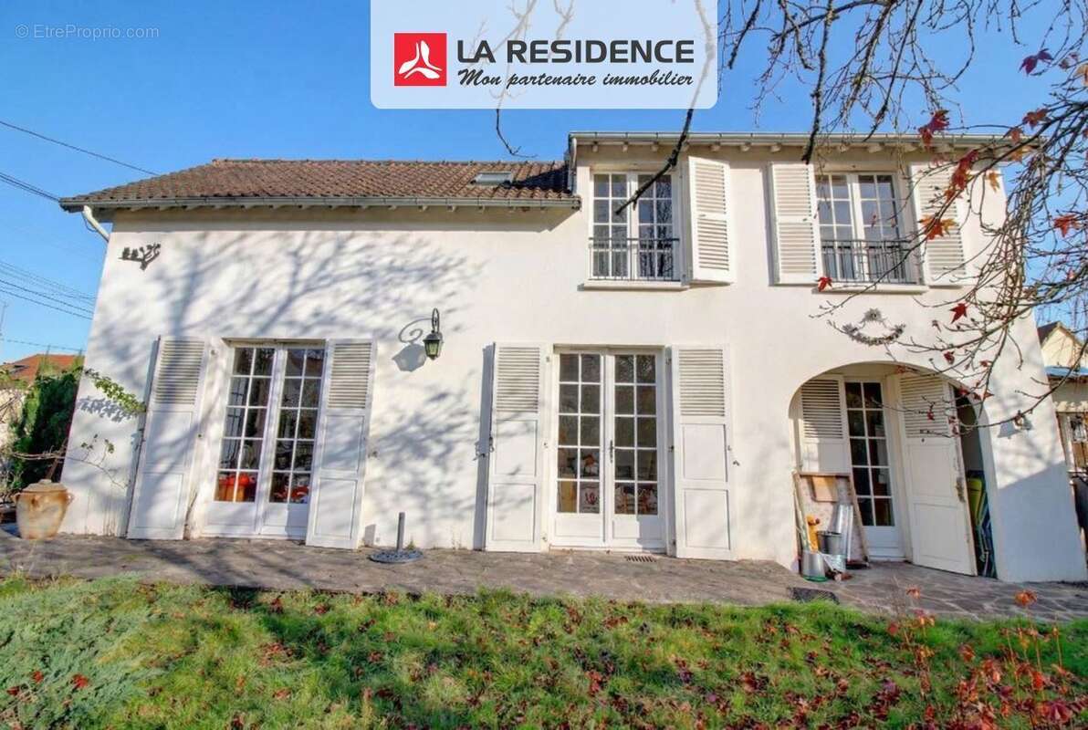 Maison à POISSY