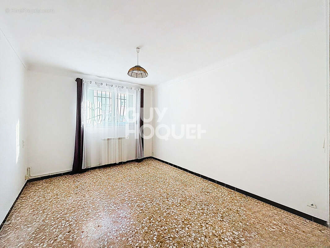 Maison de ville 126 m² - 4 chambres - A vendre à Perpignan (66000) Quartier Saint-Assiscle - photo 10