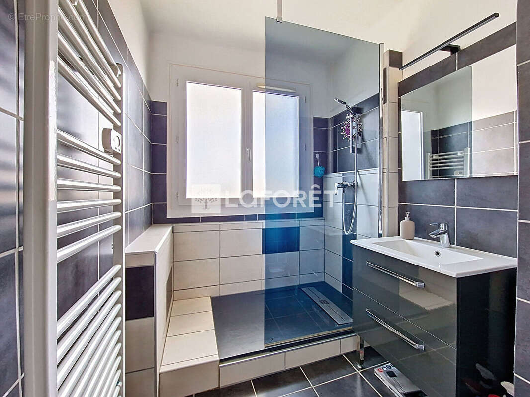 Appartement à CALUIRE-ET-CUIRE