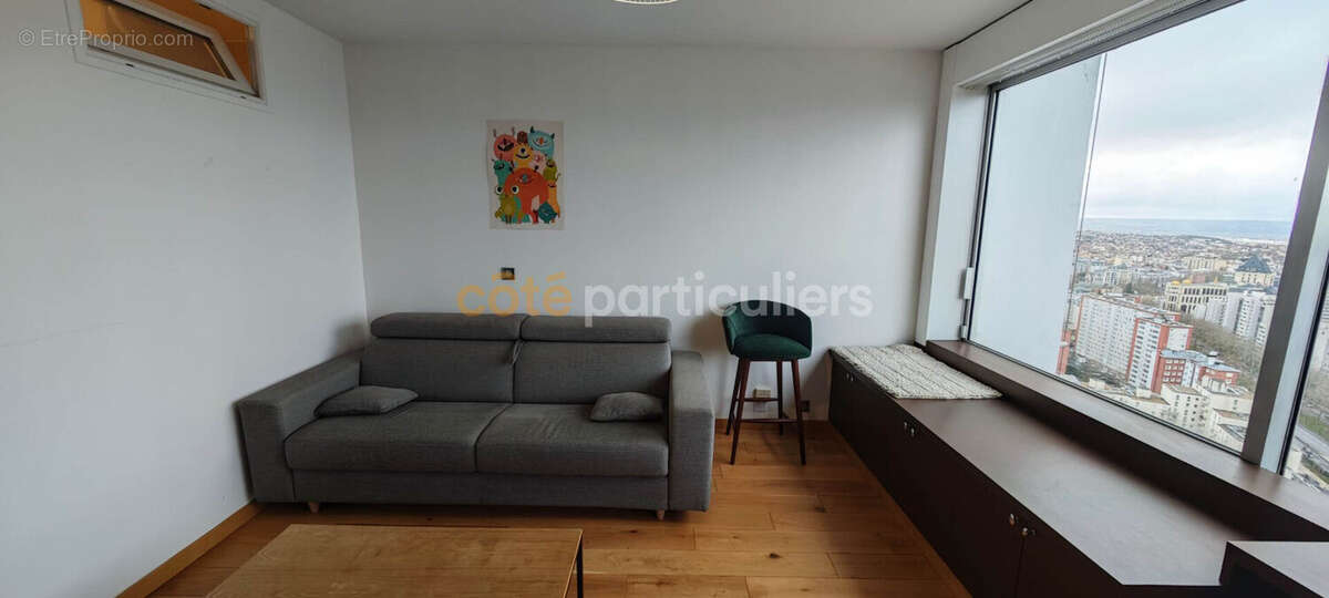 Appartement à PUTEAUX