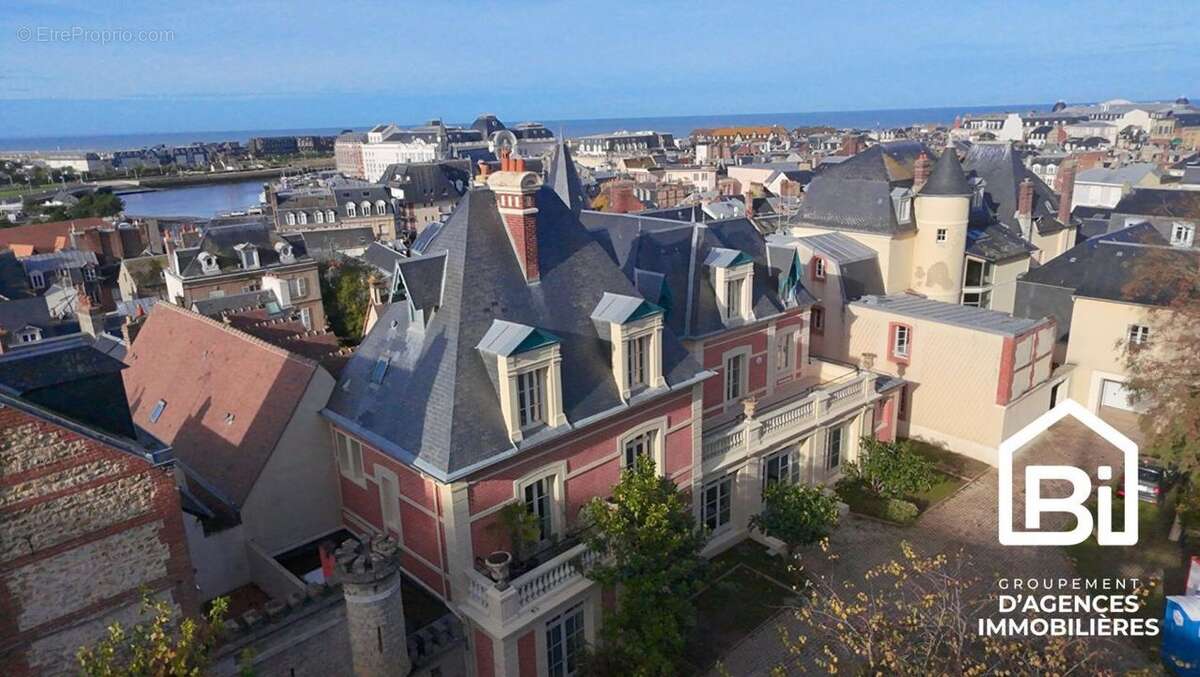 Appartement à TROUVILLE-SUR-MER