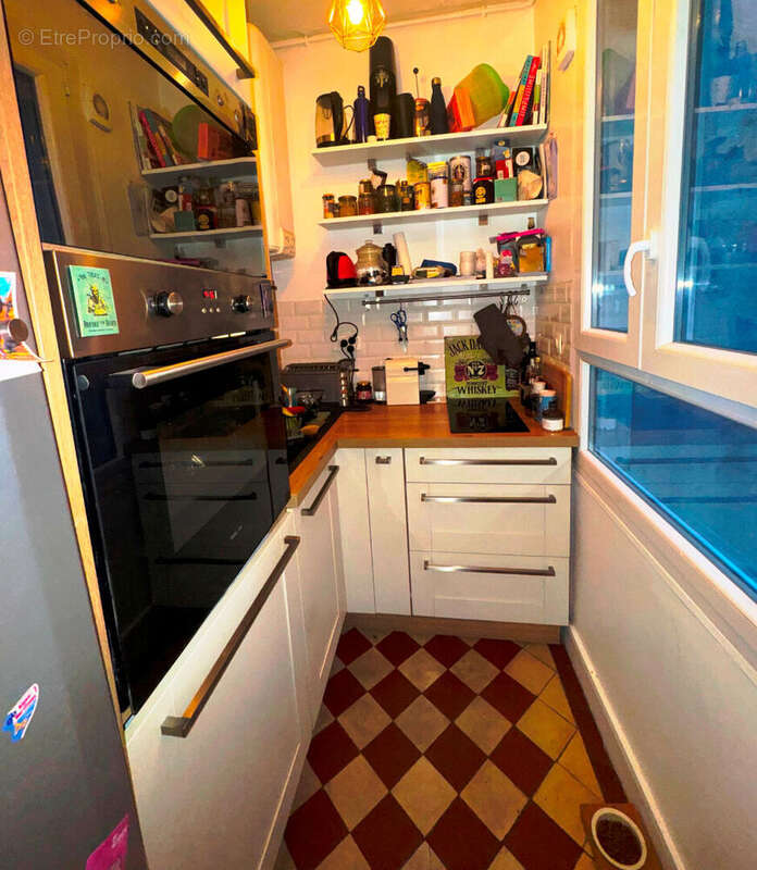 Appartement à PARIS-10E