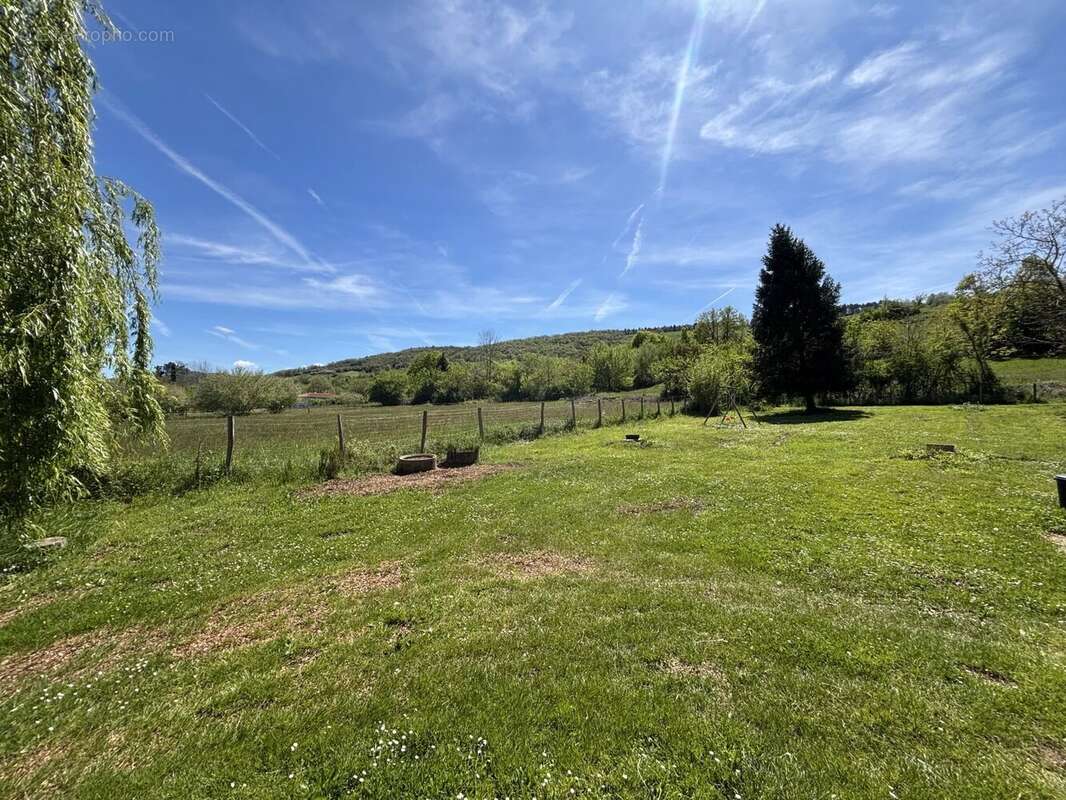 Maison à LES BORDES-SUR-ARIZE
