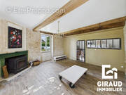 Maison à SAINT-ETIENNE-DE-BRILLOUET