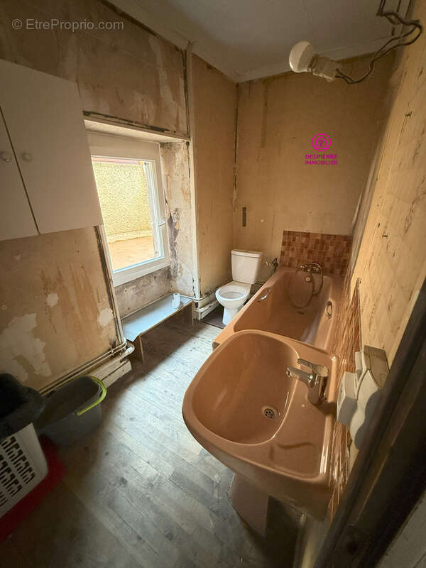 Appartement à LE PEAGE-DE-ROUSSILLON