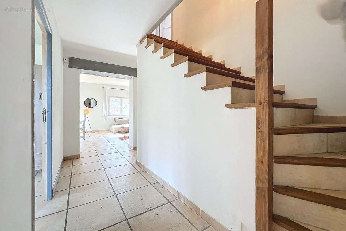 Maison à SAIGNON