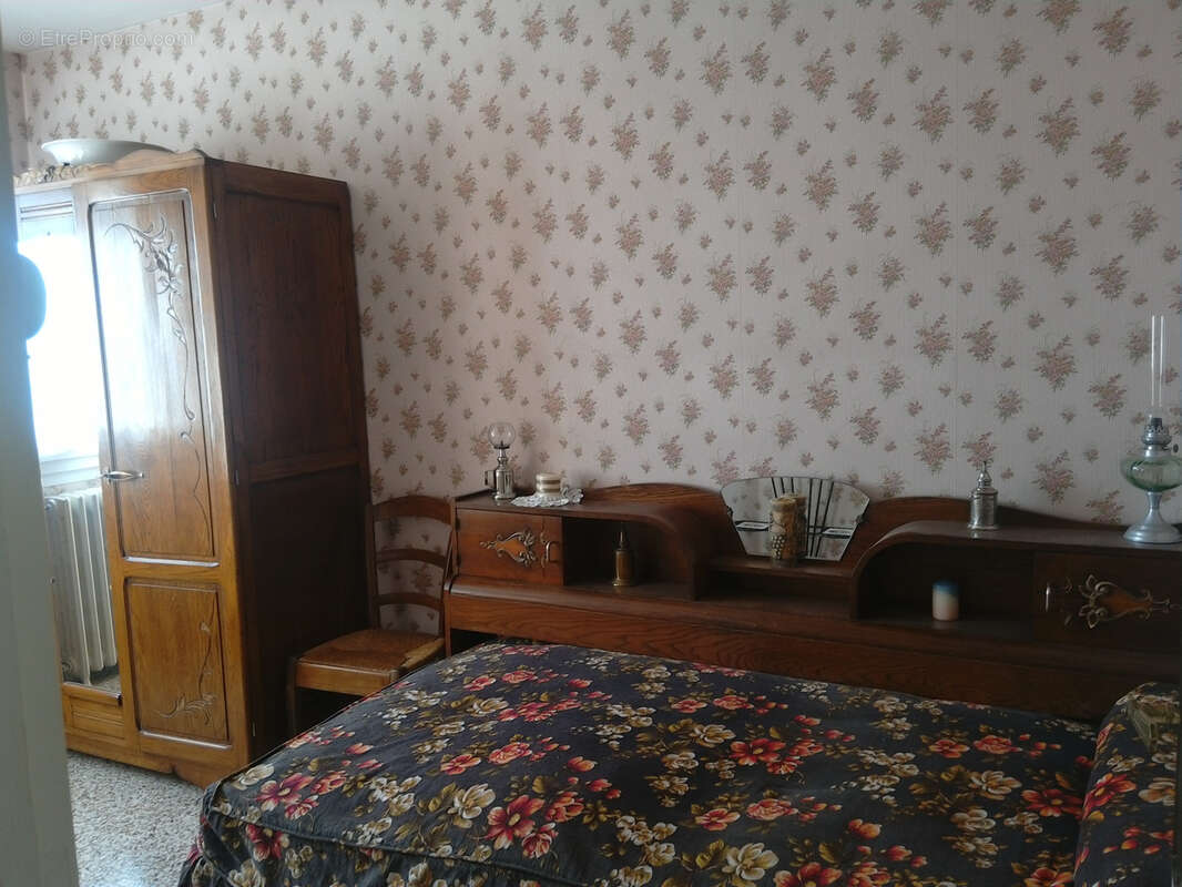 Maison à VENDENESSE-SUR-ARROUX