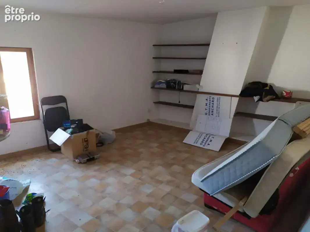 Immeuble compose de 4 appartements et 1 maison avec jardin - photo 15