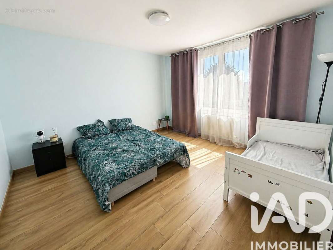 Photo 5 - Appartement à CORBEIL-ESSONNES