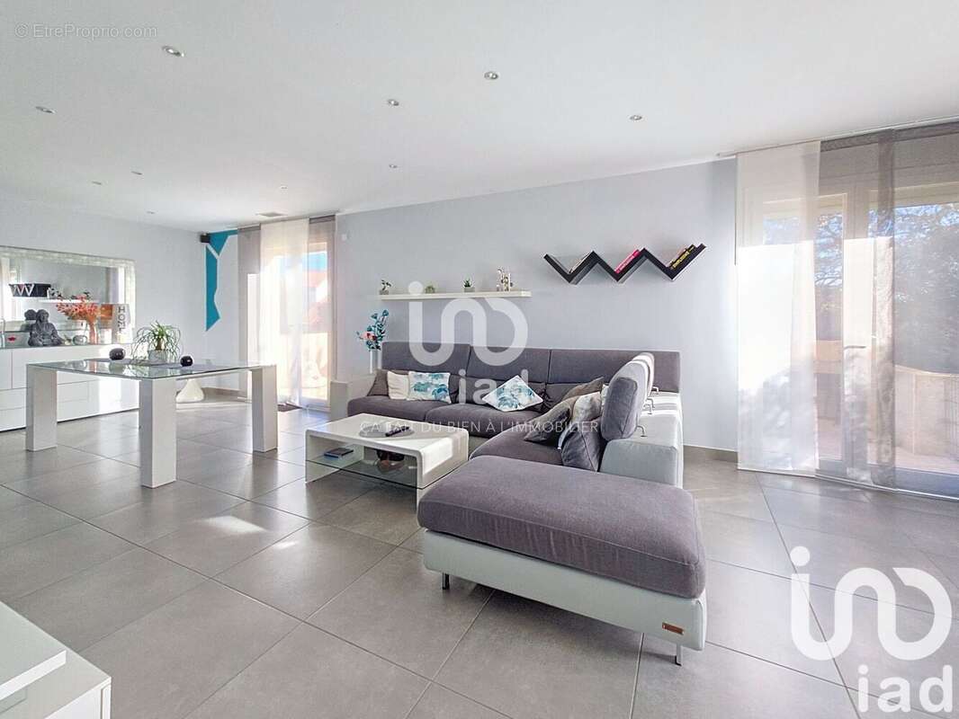 Photo 5 - Maison à SAINT-LAURENT-DE-LA-SALANQUE