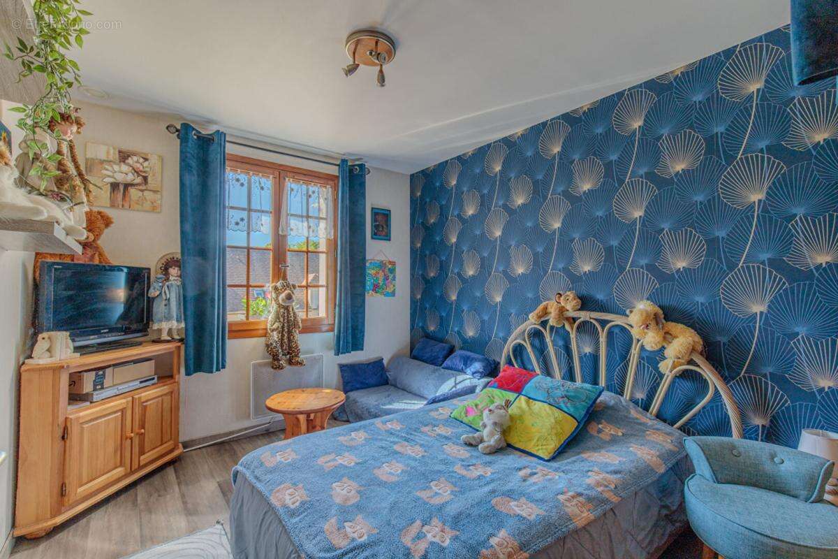 Exclusivite proprietes-privees : maison familiale à gaillon-sur-montcient - photo 8