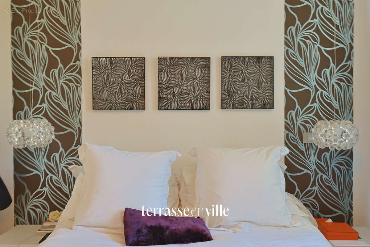 Appartement à LA CRAU