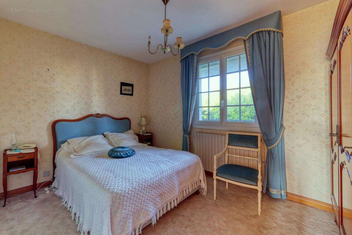 Maison à MOUCHAMPS