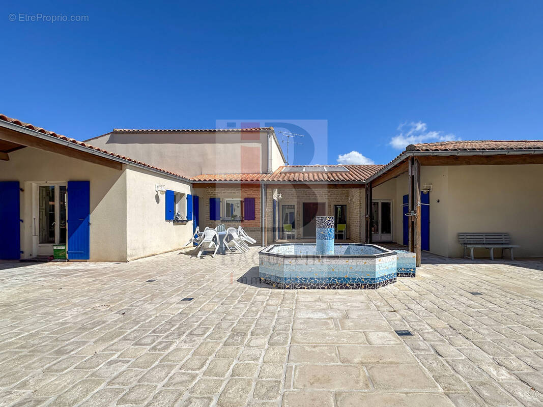 Maison à FOURAS