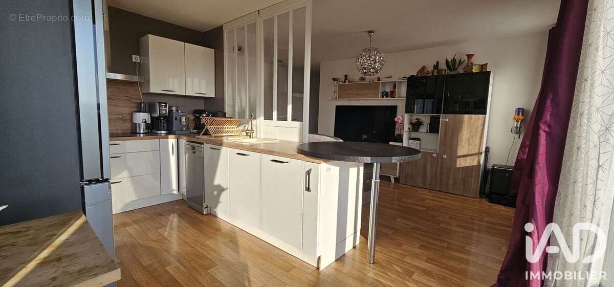 Appartement 60 m² à Les Mureaux  - photo 2