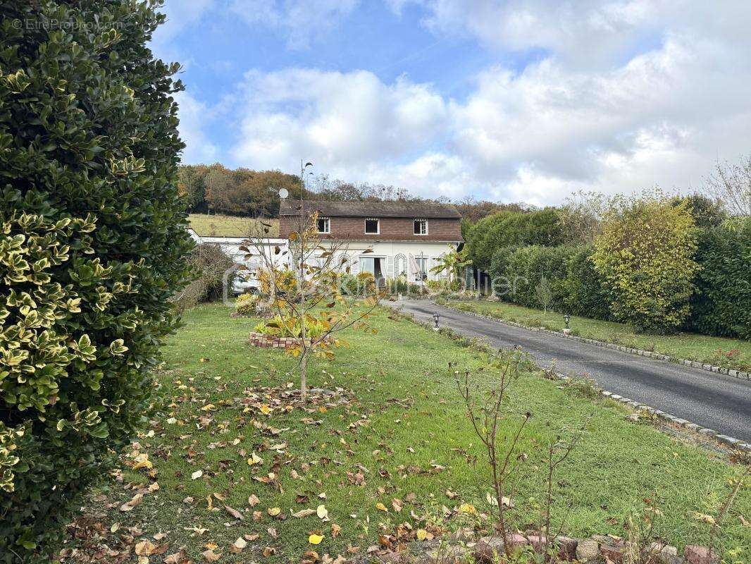 Maison à SOTTEVILLE-SOUS-LE-VAL