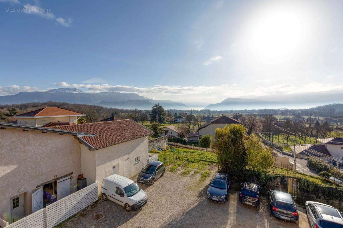 Appartement à SAINT-CASSIEN