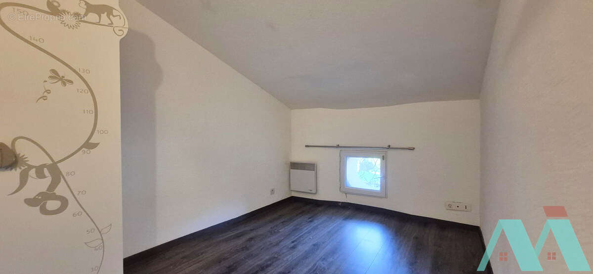 Appartement à LE CASTELLET