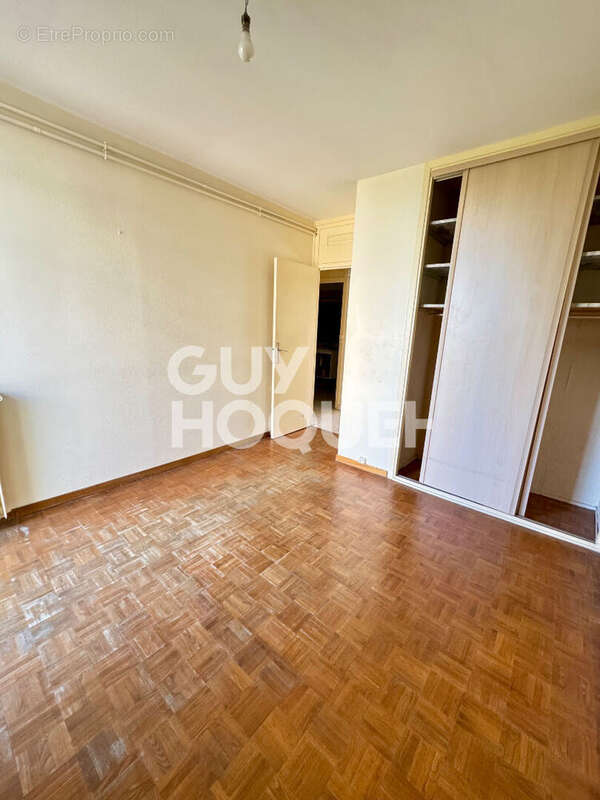 Appartement à LYON-8E