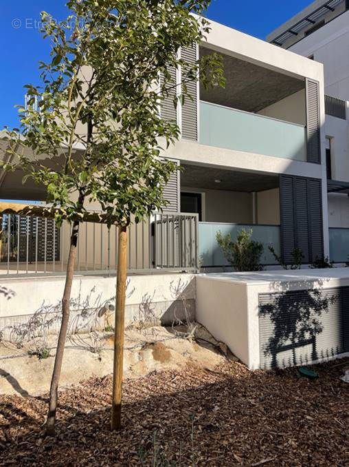 Appartement à CASTELNAU-LE-LEZ