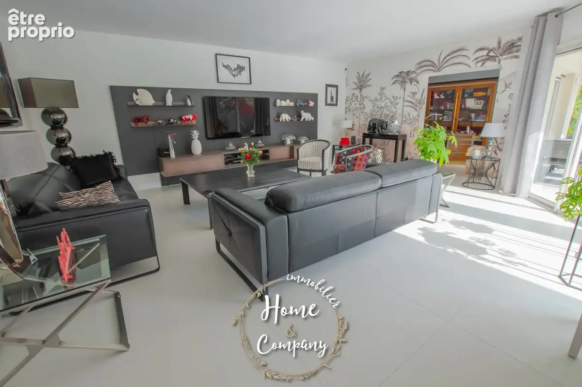 Saujon centre- maison familiale rénovée avec piscine - photo 2