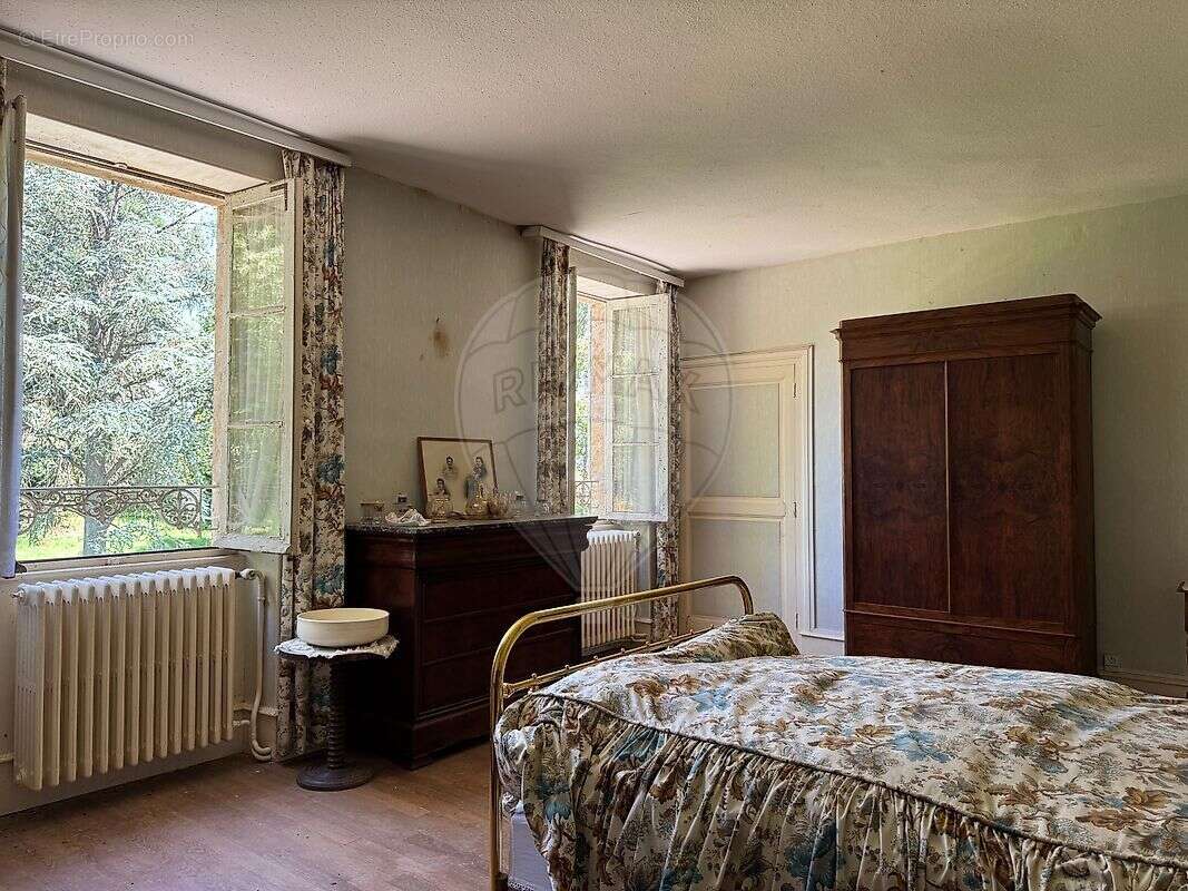 Maison à CHATILLON-EN-BAZOIS