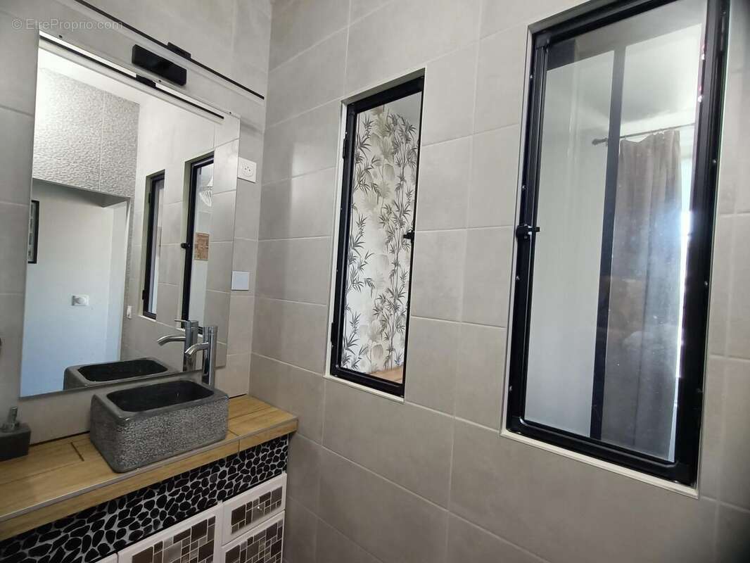 Maison 68 m² à Fleure  - photo 6