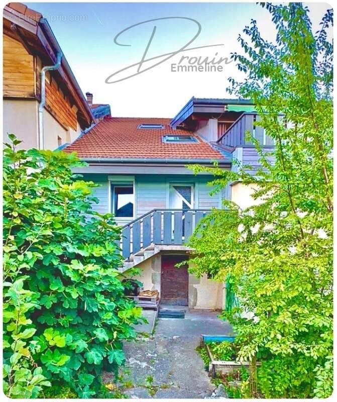 Maison à SAINT-JEOIRE