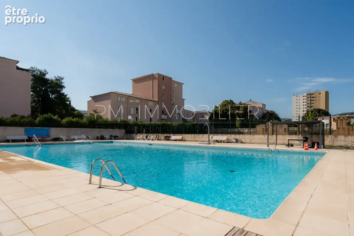 Photo Appartement à Aubagne au prix de 105 000€