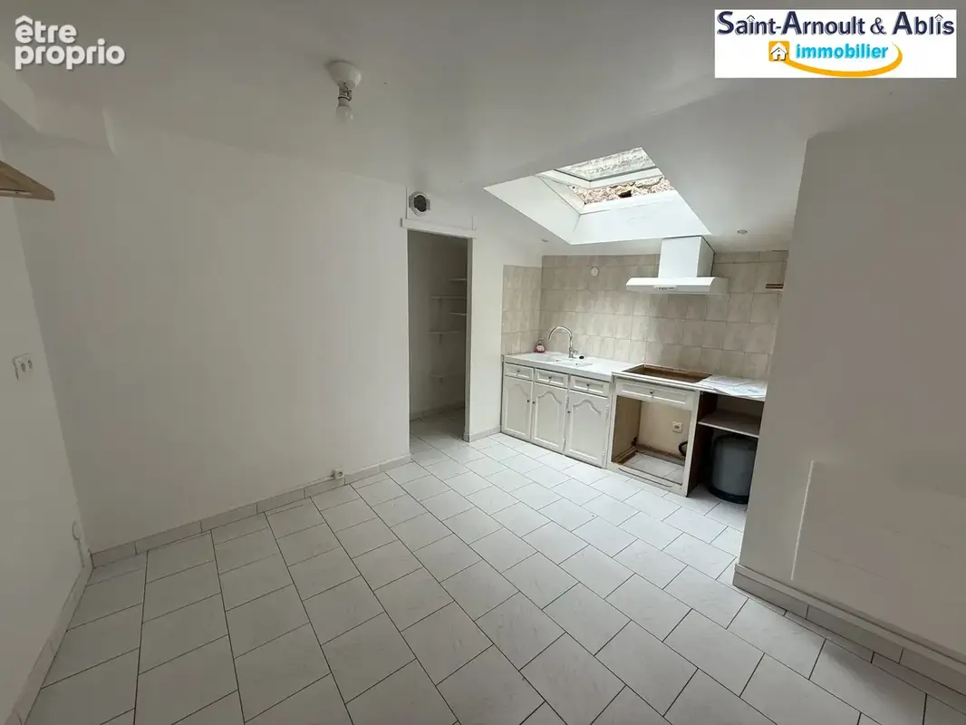 Maison 51 m² à Saint-Arnoult-En-Yvelines  - photo 3