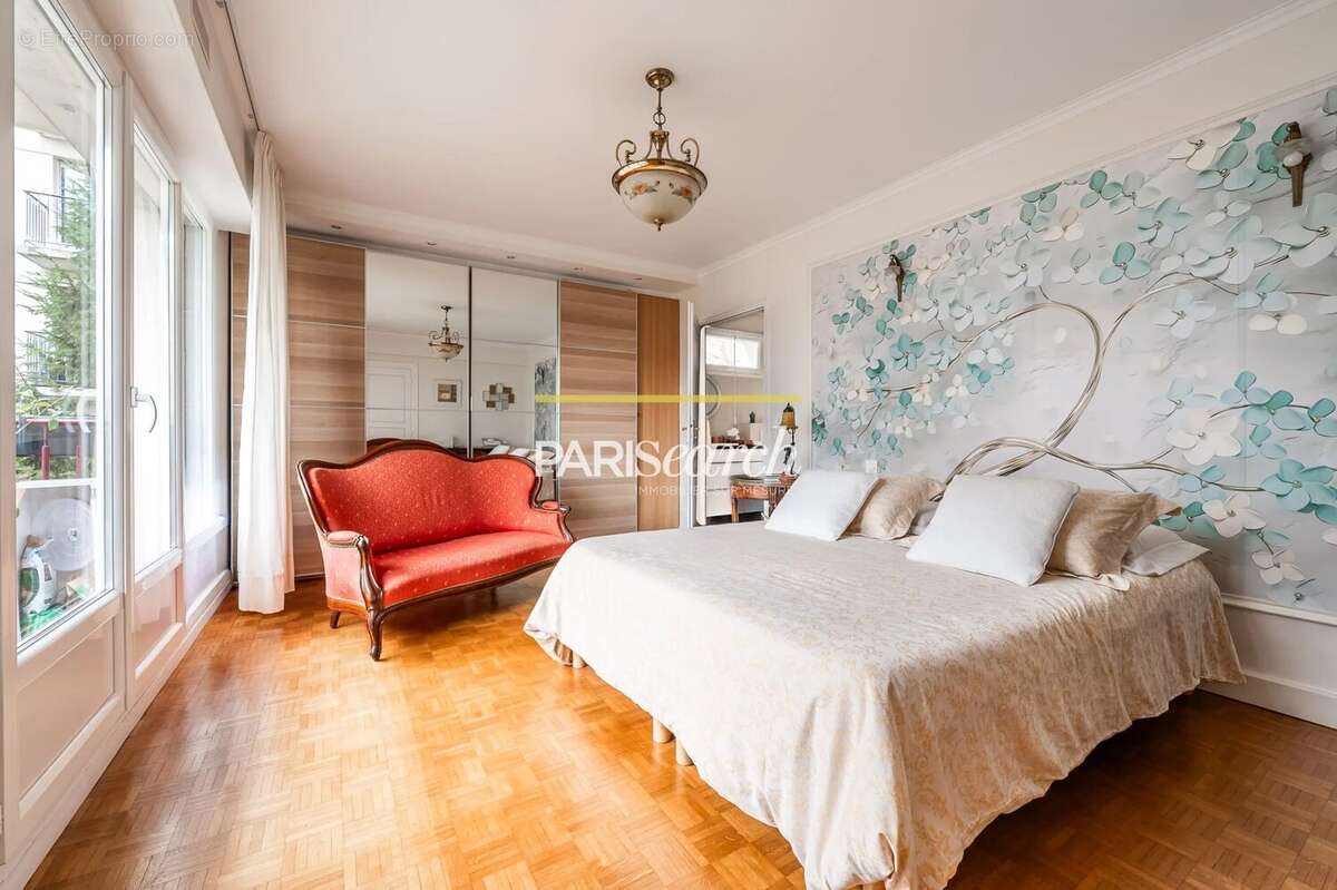 Appartement à SAINT-CLOUD