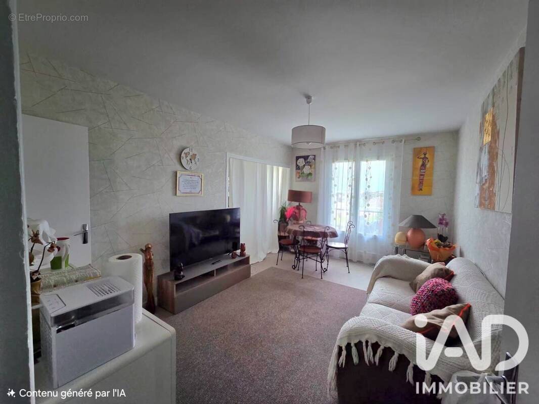 Photo 1 - Appartement à LA CHAPELLE-SAINT-LUC