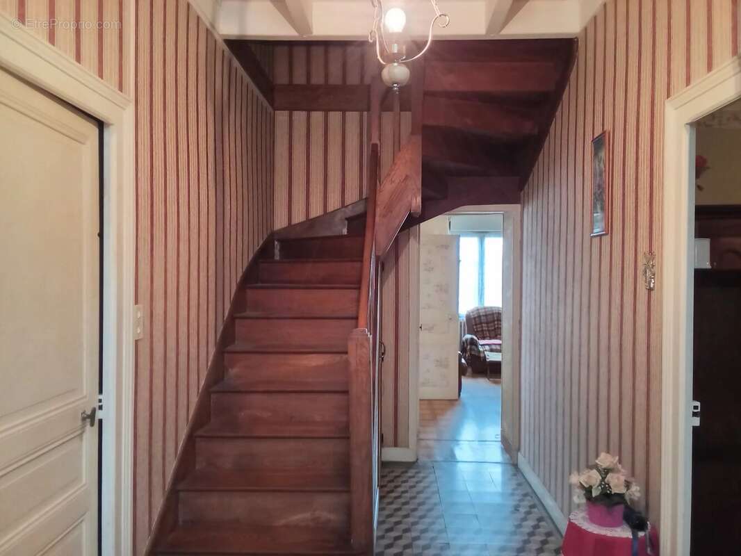 Maison à PAIZAY-NAUDOUIN-EMBOURIE