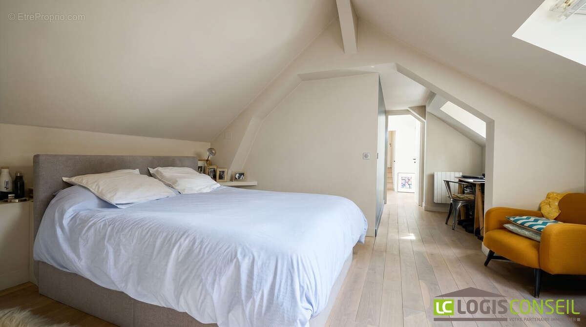 Appartement 97 m² à Chatillon  - photo 7