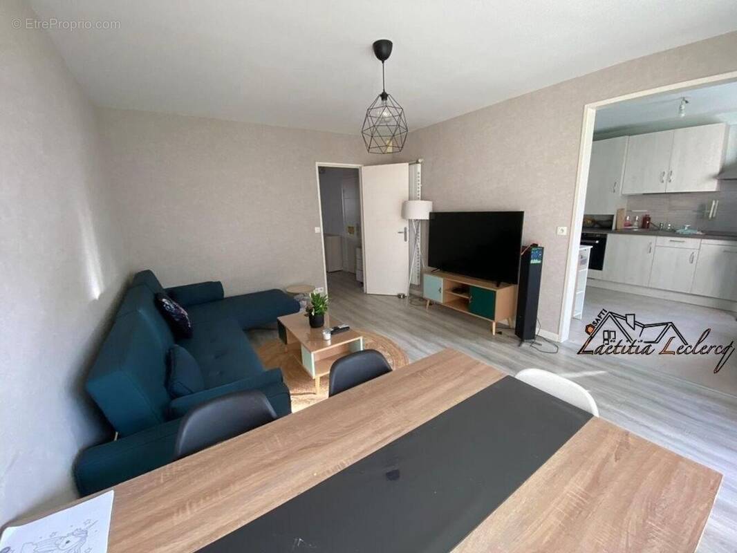 Photo 1 - Appartement à LE RHEU