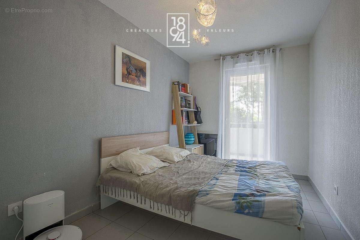 Appartement à MARSEILLE-14E