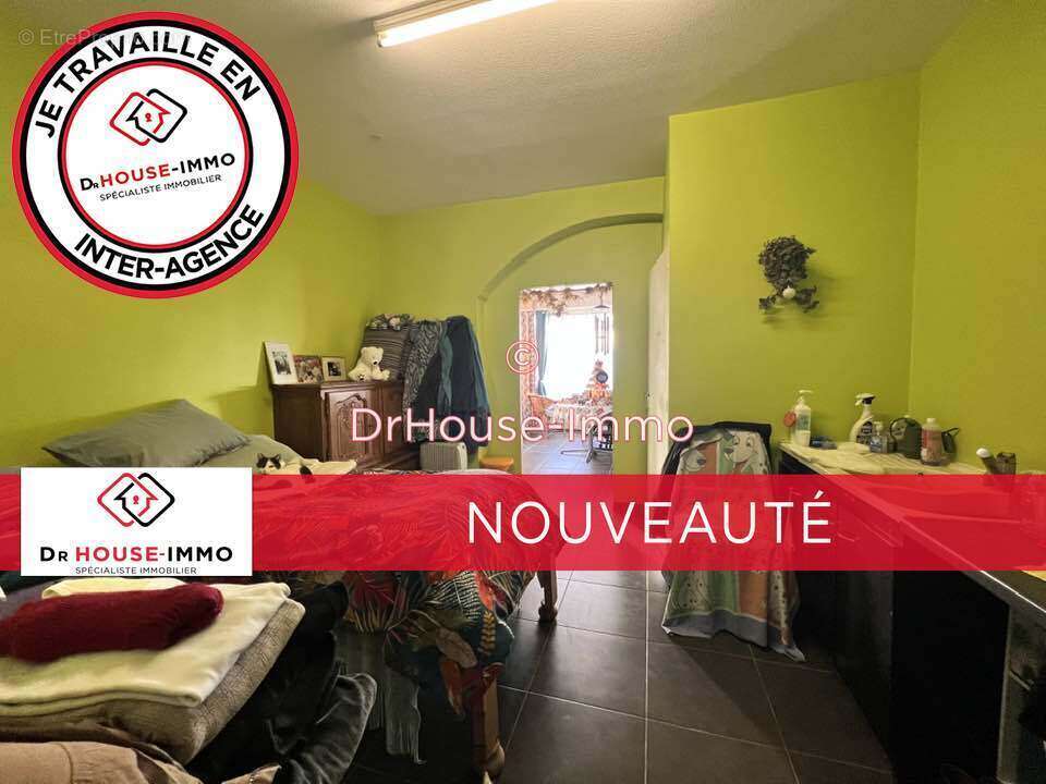 Maison à QUIEVRECHAIN