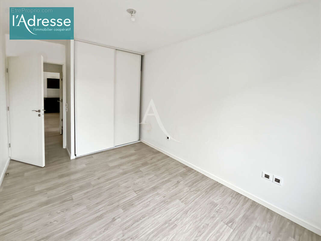 Appartement à HARDRICOURT