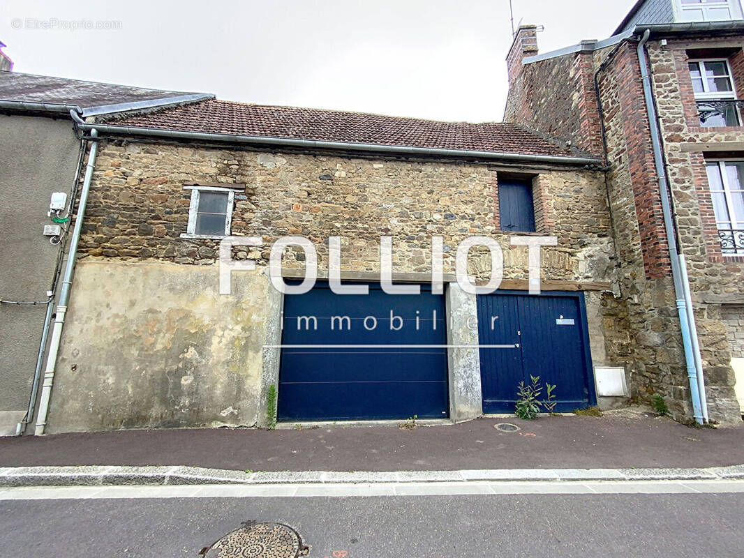Parking à COUTANCES