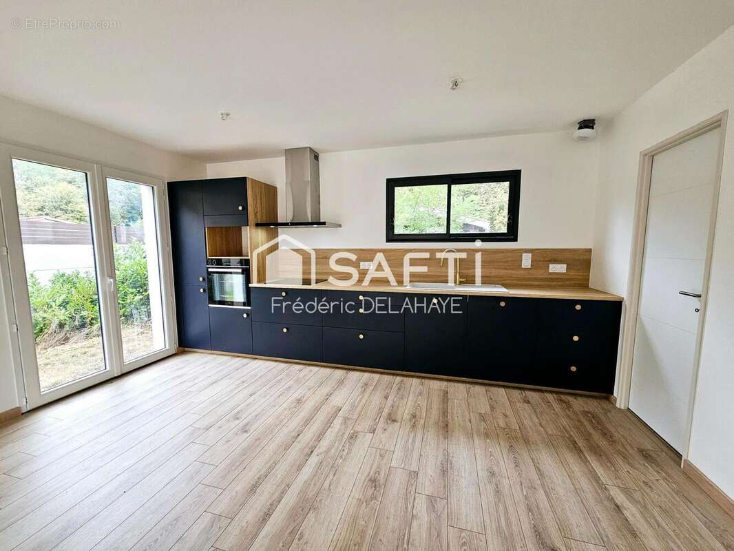 Photo 5 - Maison à SAINT-SAUVEUR