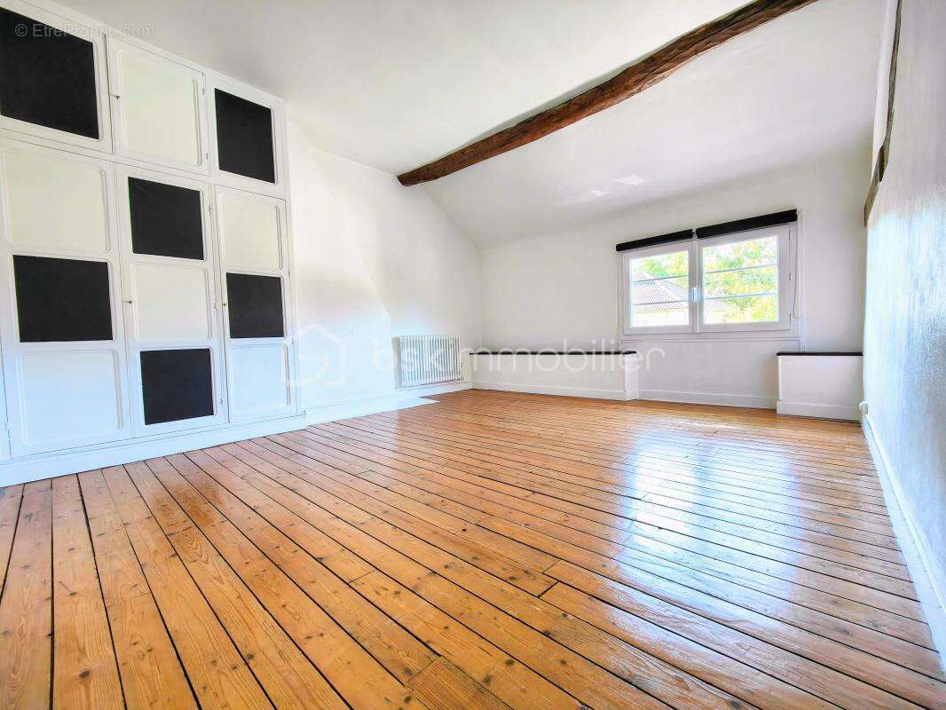 Maison à JOUARS-PONTCHARTRAIN