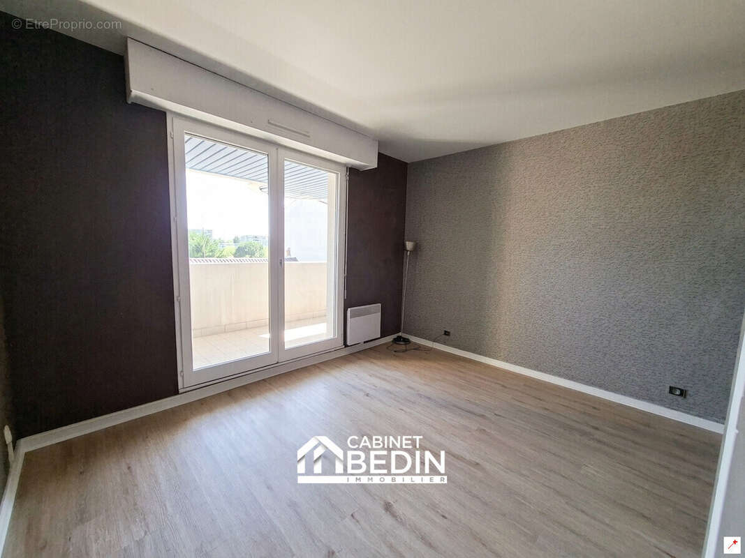 Appartement 71 m² à Merignac  - photo 3
