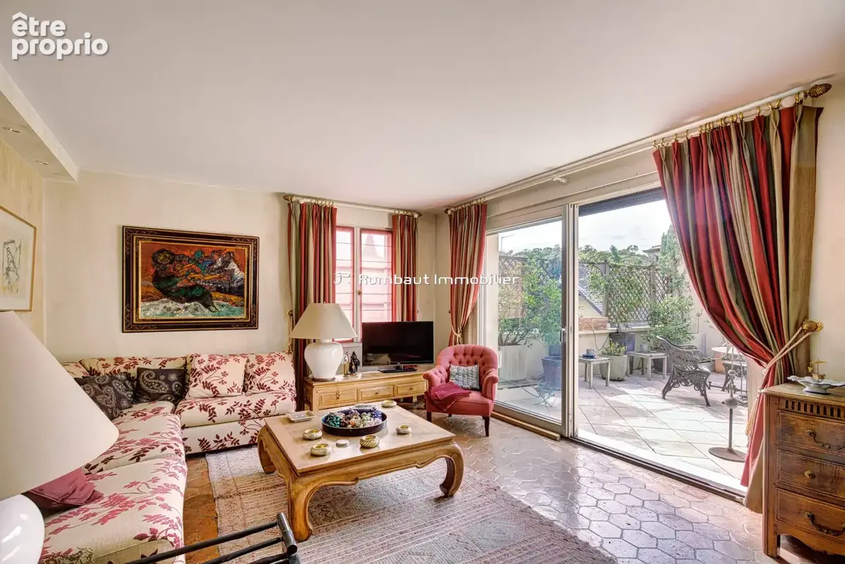 Maison 8 pièces 250 m² à vendre à La Celle-Saint-Cloud (78170) - photo 8